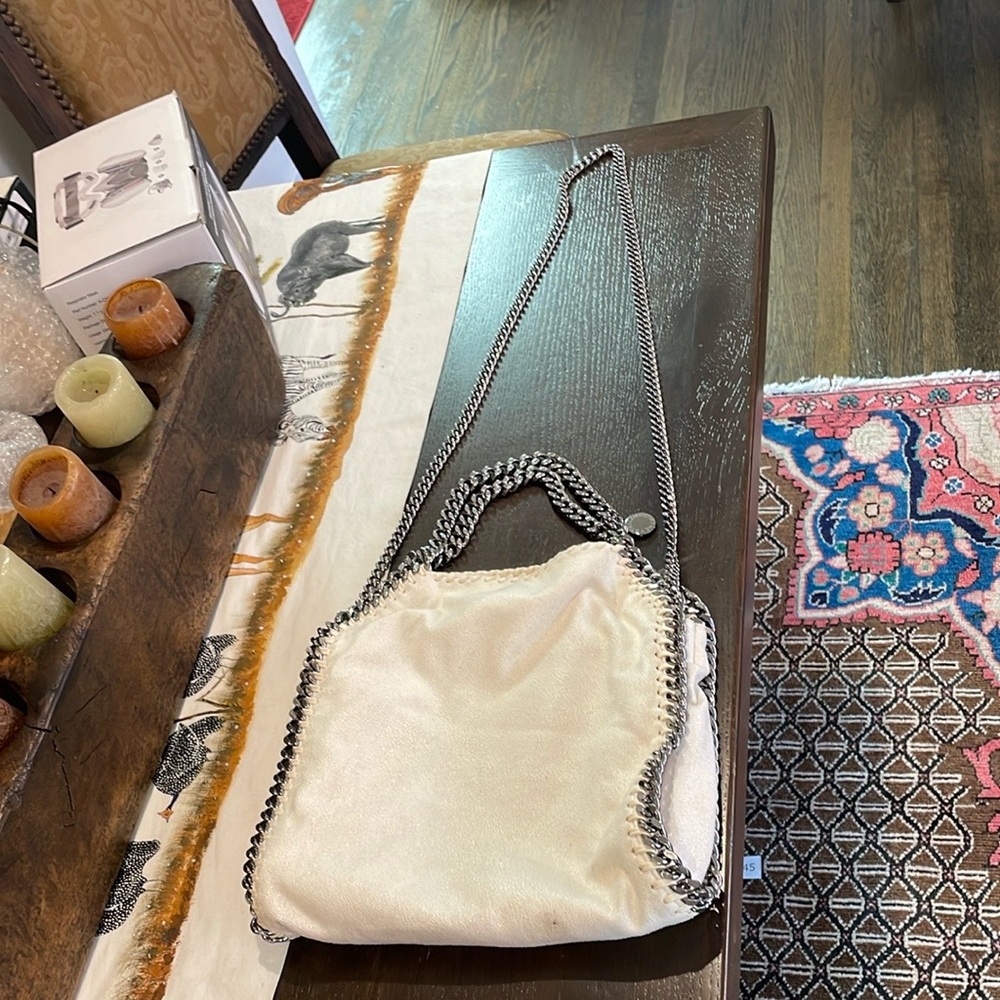 🌟HOST PICK🌟 Stunning Stella McCartney white Chain Bag - Picture 3 of 16